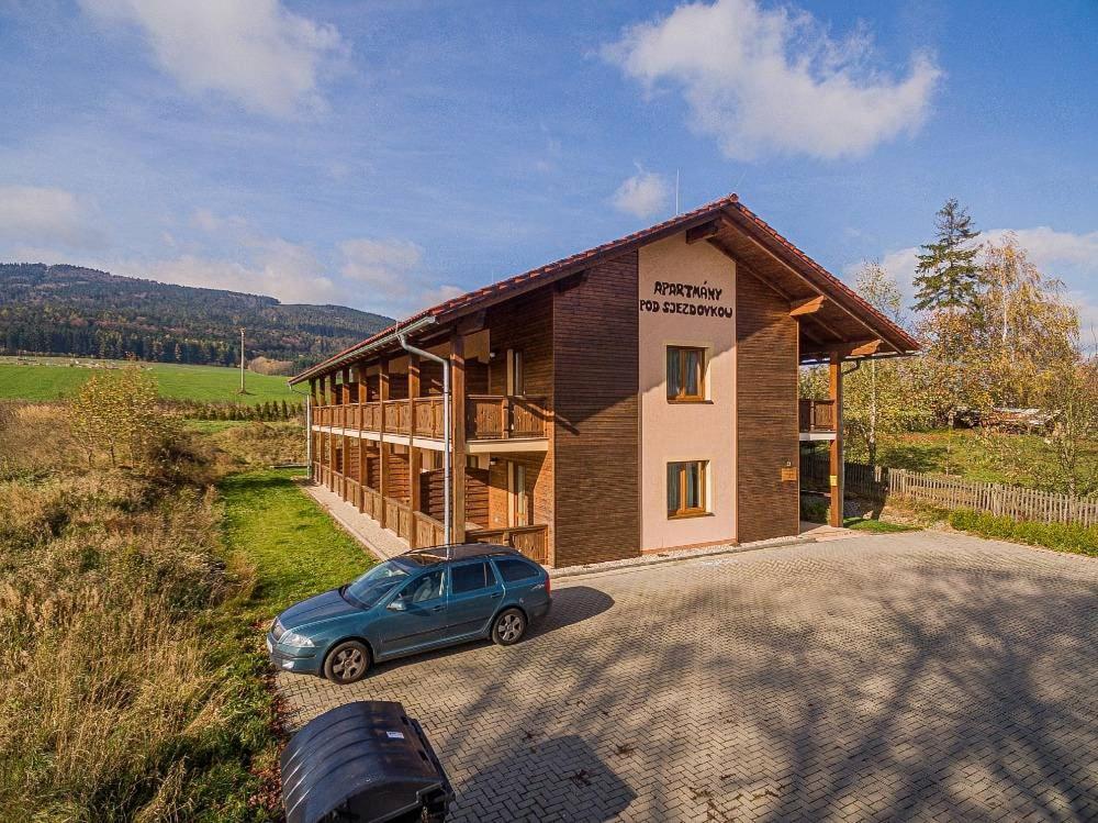 Apartmany Pod Sjezdovkou Červená Voda 外观 照片